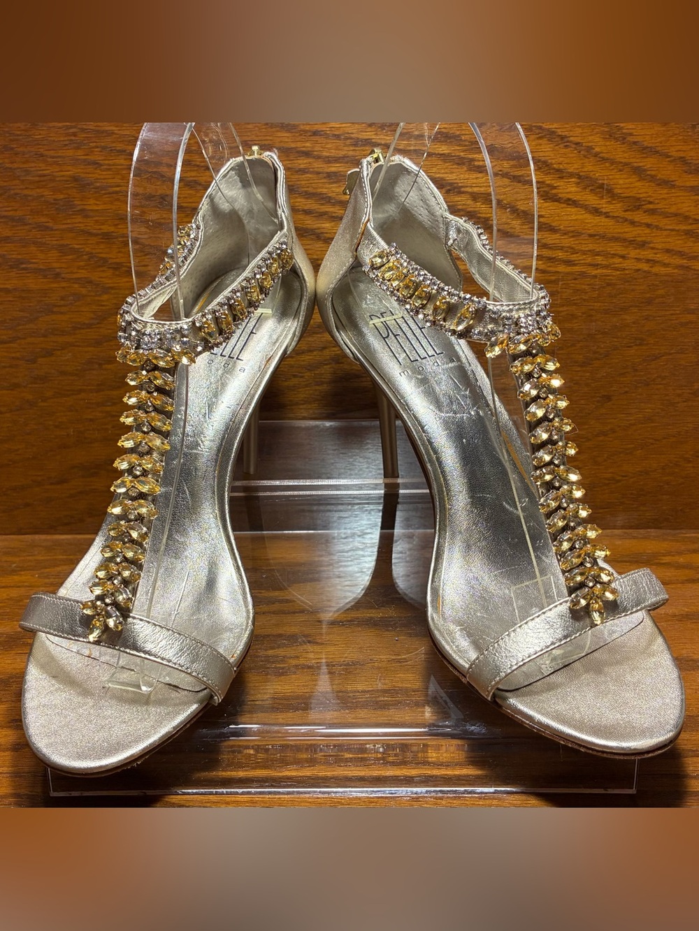 Pelle Moda Crystal T-Strap Metallic Leather Heels Champagne Gold Size 8.5